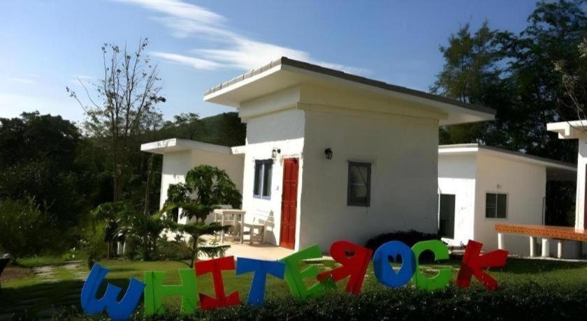 White Rock Resort Pakchong Pak Chong Exterior foto