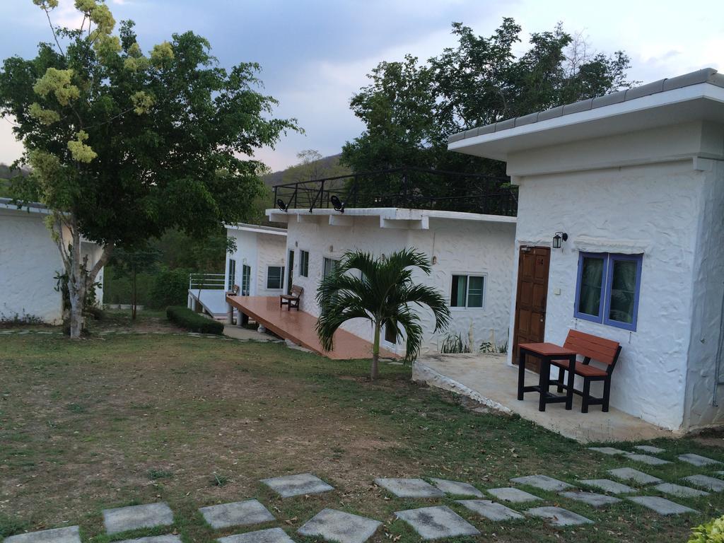White Rock Resort Pakchong Pak Chong Exterior foto