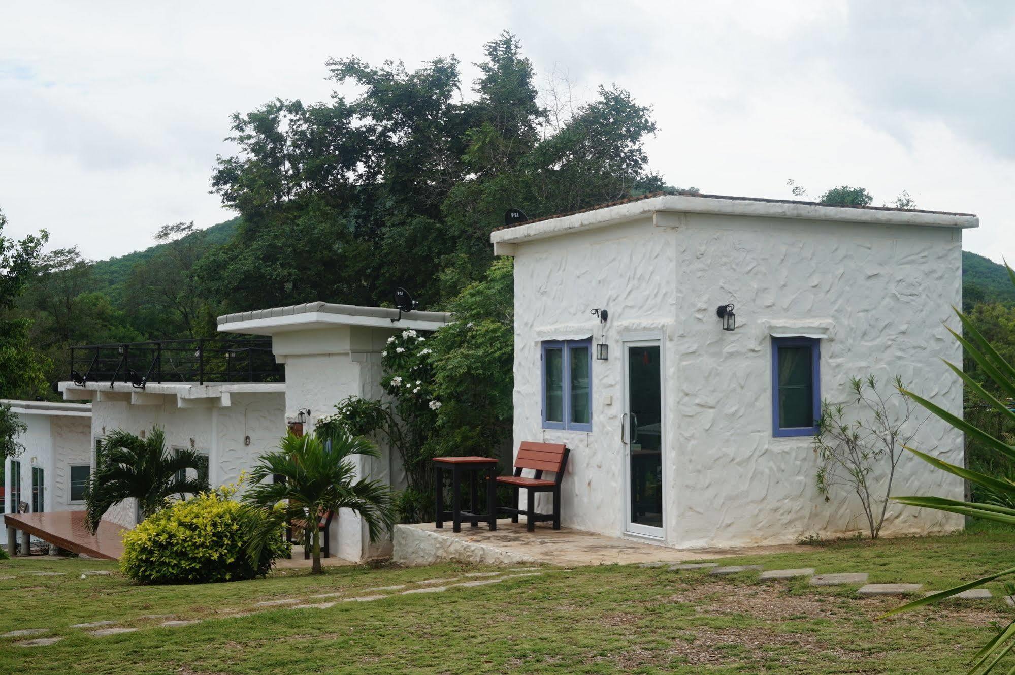 White Rock Resort Pakchong Pak Chong Exterior foto