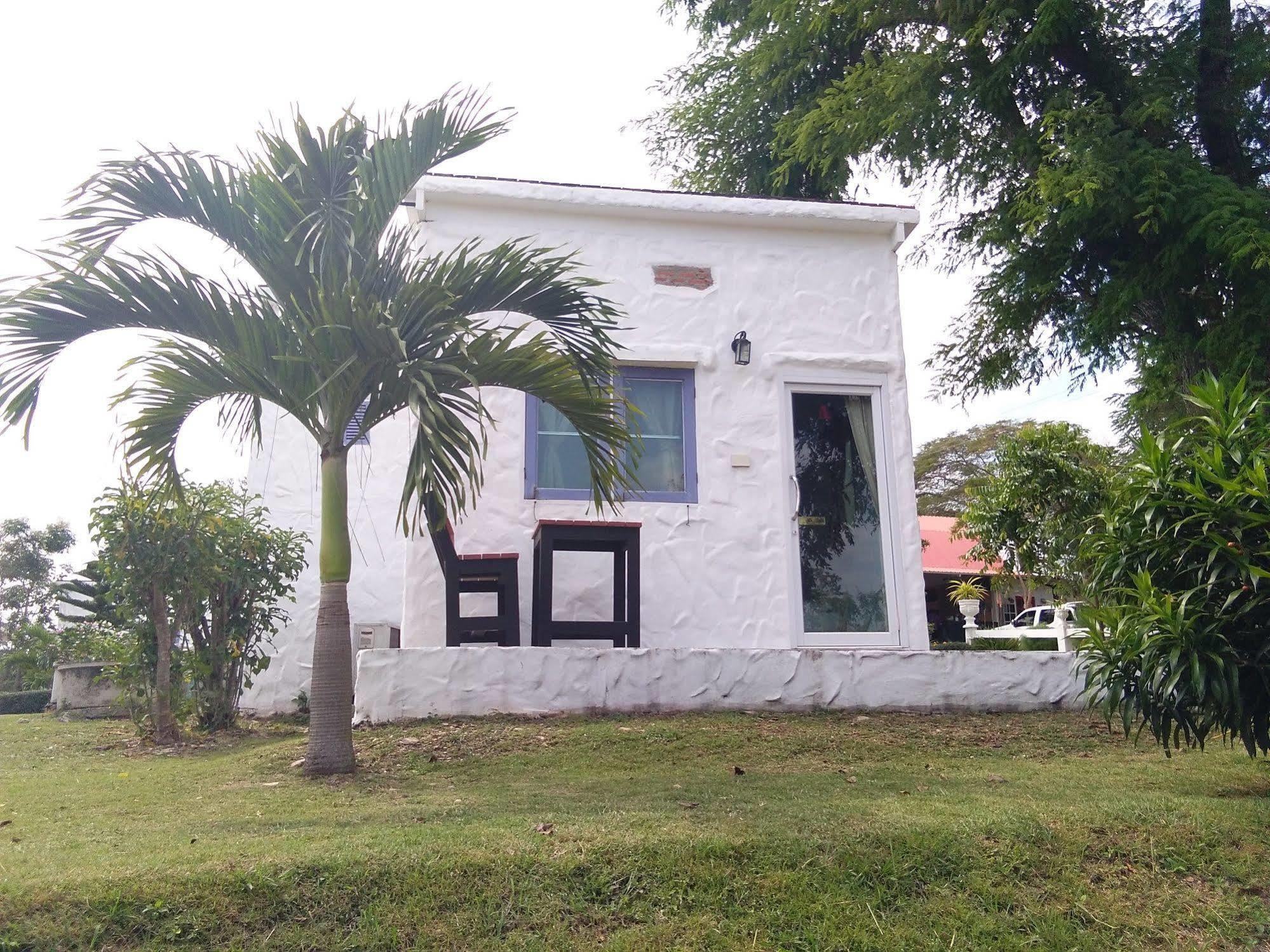 White Rock Resort Pakchong Pak Chong Exterior foto